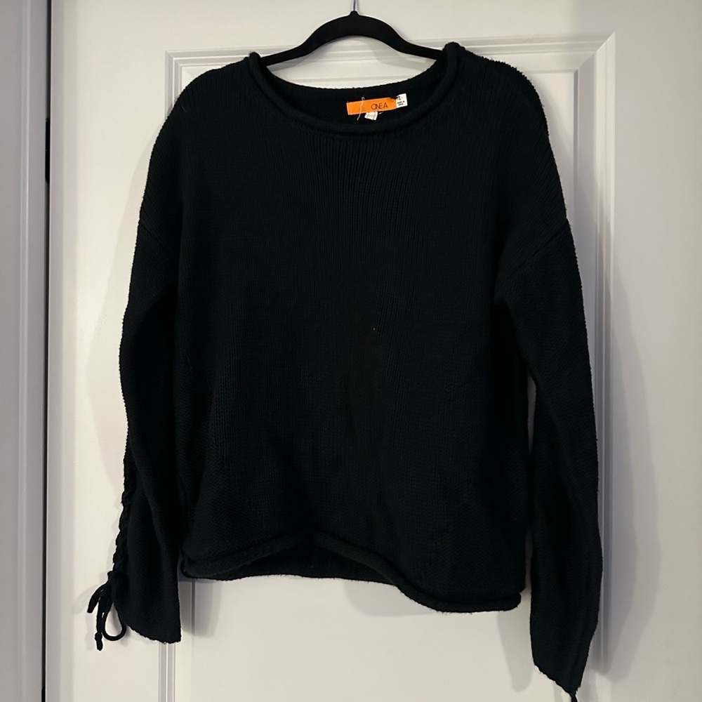 Black Lace Up Sleeve Sweater